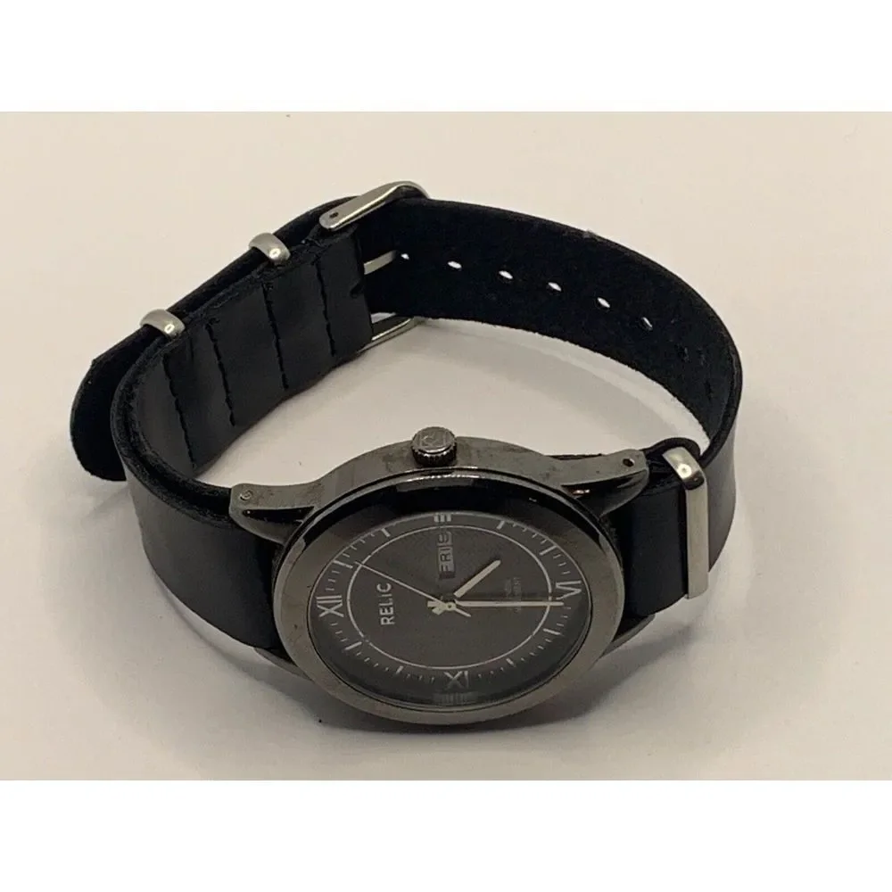 Relic ZR12053 Men's Black Leather Analog Gray Dial Quartz Genuine Watch JD364